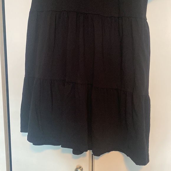 New Look Short Sleeve Tiered Mini Dress - Picture 4 of 4